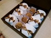 Caixas para doces e bem casados